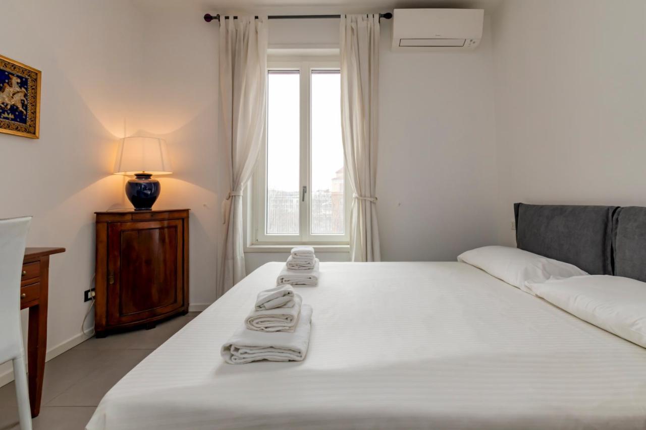 Cosy 1 Bed Flat With Terrace Leilighet Milano Eksteriør bilde
